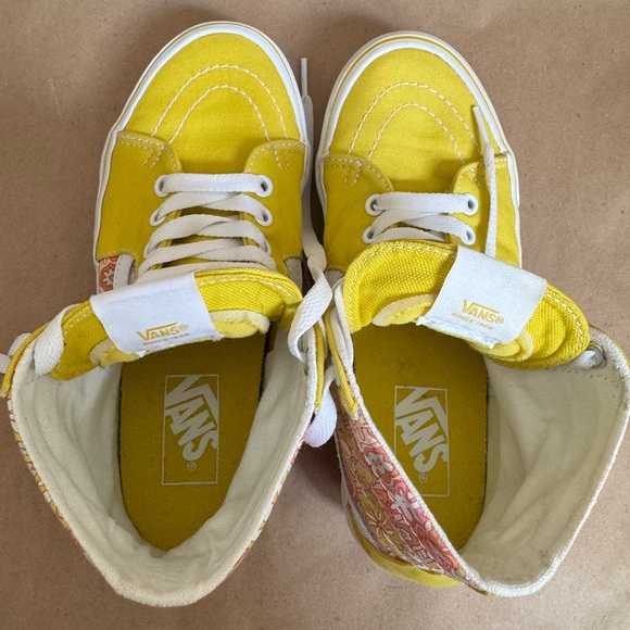 Vans Yellow Floral SK8 Hi Tapered Psychedelic in Passion Fruit. Size M5.5/W8 - Picture 8 of 9